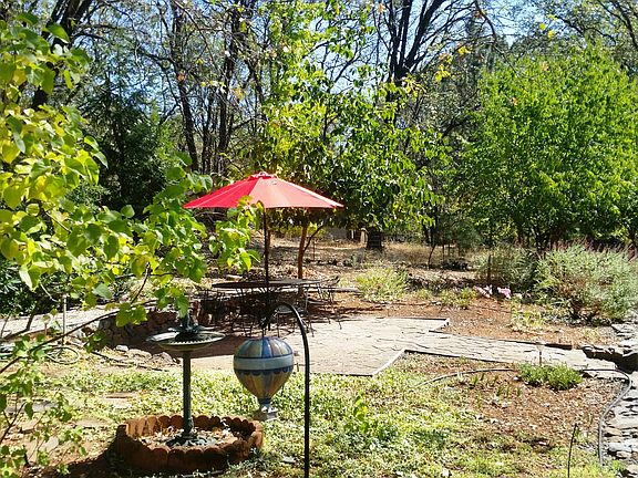4th image of 15735 Thiel Way