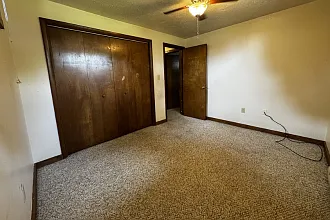 103 Sanderson Dr #4 — Photo 5