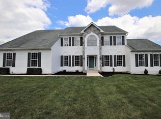 428 Links View Dr, Hagerstown, MD 21740