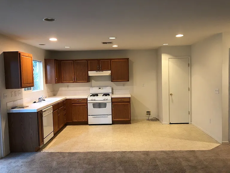 2772 Shearwater Way — Photo 4
