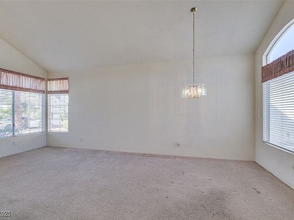 4th image of 8012 Pottery Creek Dr