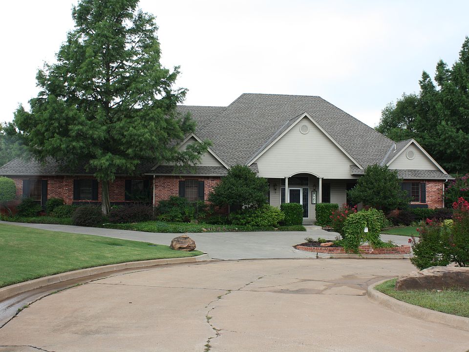 1st image of 10620 Turnberry Ln