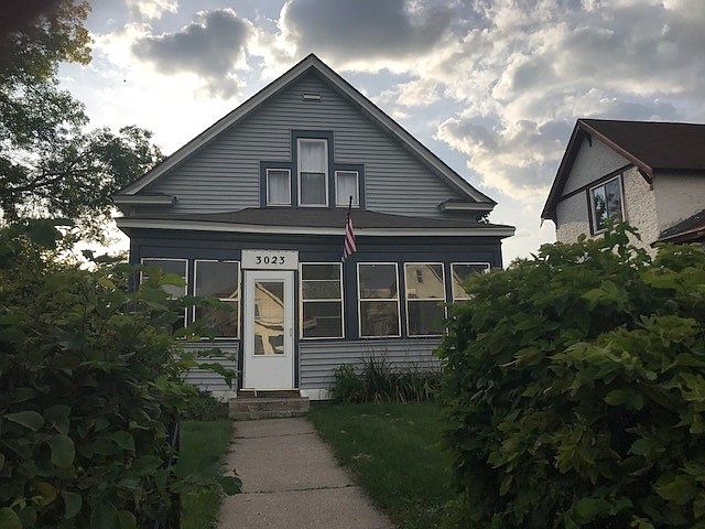 1st image of 3023 Newton Ave N
