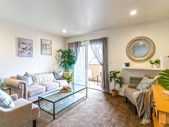 2nd image of 133 Monte Verano Ct