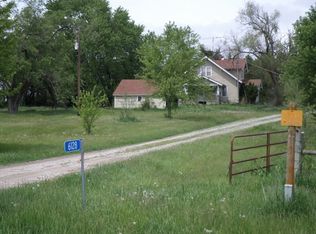 6128 E Chestnut Rd, Pickrell, NE 68422