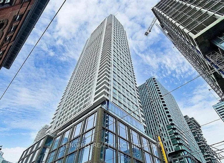 88 Queen St E #3910 — Photo 2