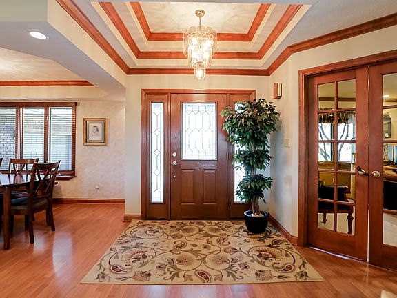 4th image of 5571 N Red Oak Dr