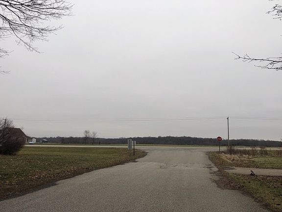 5th image of 2996 E County Road 875 N