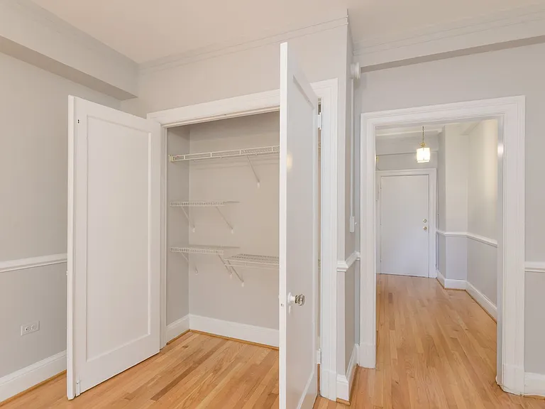 1101 L St NW #208 — Photo 9