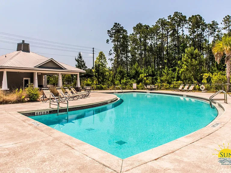 151 Date Palm Ln — Photo 2