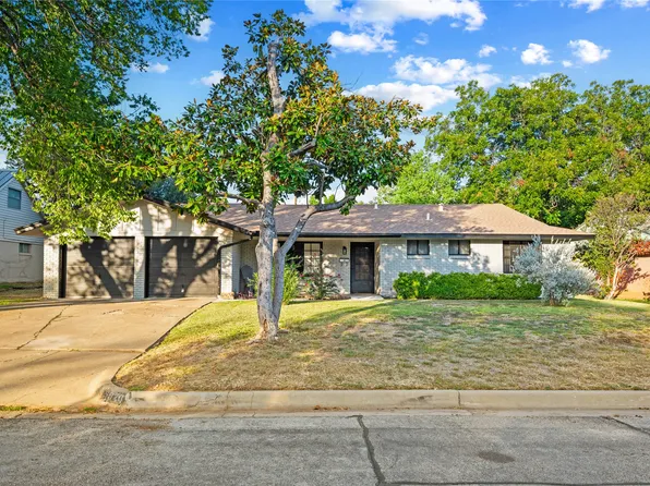 6920 Valhalla Rd, Fort Worth, TX 76116