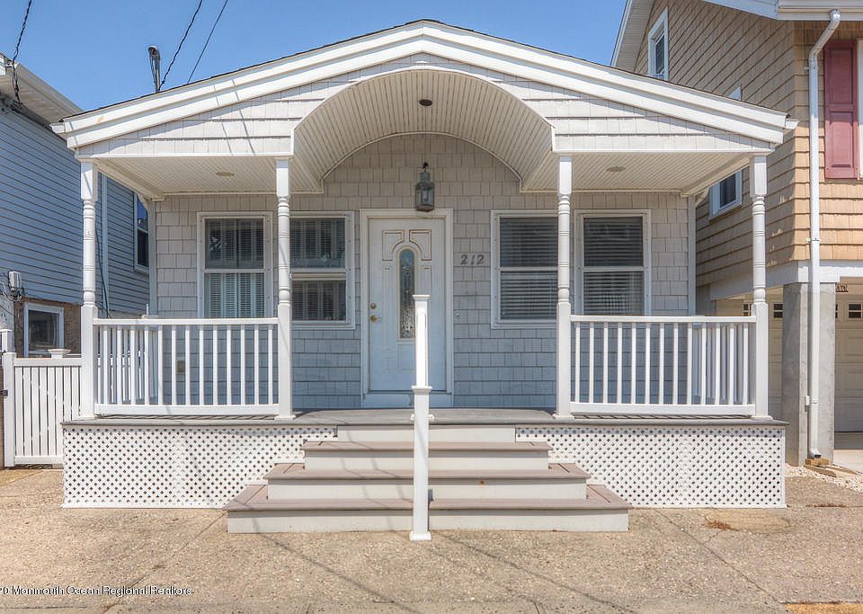1st image of 212 Dupont Ave