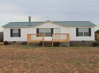 1925 Humphreys Co Line Rd, Mc Ewen, TN 37101