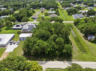 8616 97th Ct, Vero Beach, FL 32967