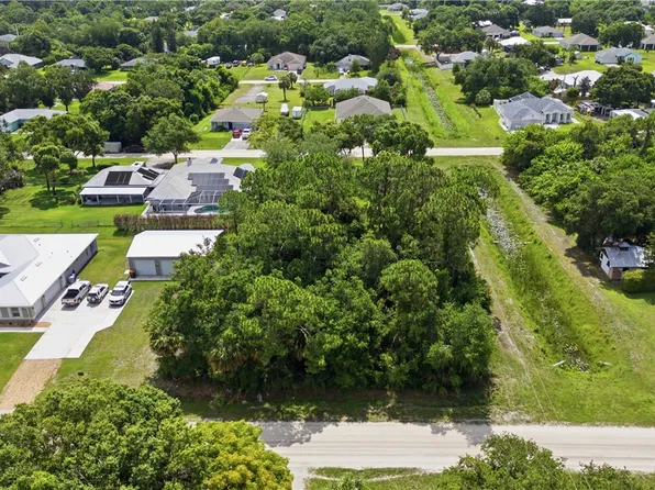 8616 97th Ct, Vero Beach, FL 32967
