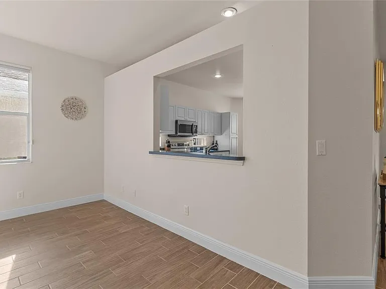 1937 Scarlett Ave — Photo 15