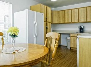 The Oaks Apartment, Triangle, VA 22172