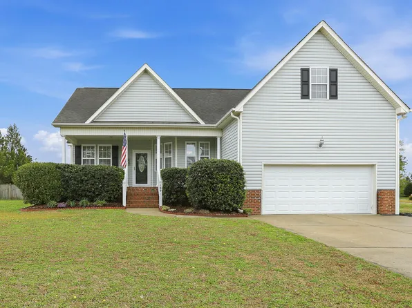 199 Dexterfield Dr, Fuquay Varina, NC 27526