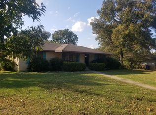 201 N Union St, Whitesboro, TX 76273