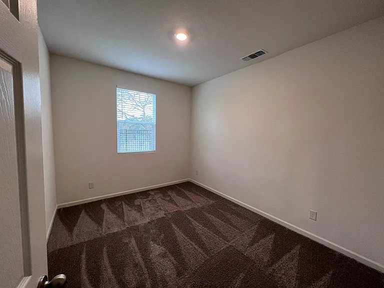 7968 Cobb St — Photo 9