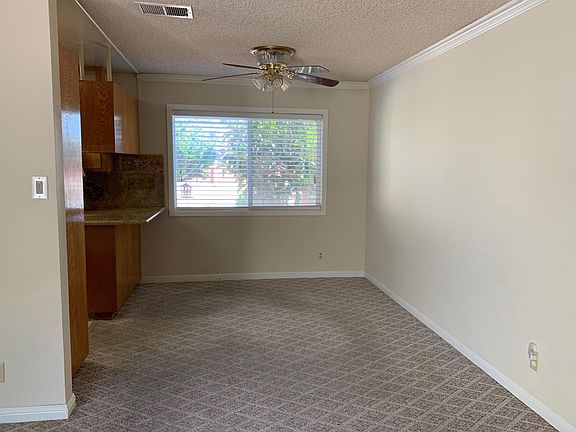 5th image of 3340 Longview Dr
