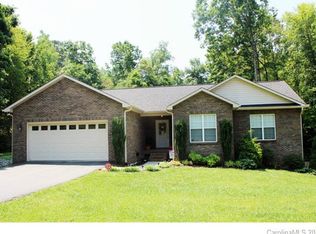 6385 Mountain Grove Rd, Hickory, NC 28602