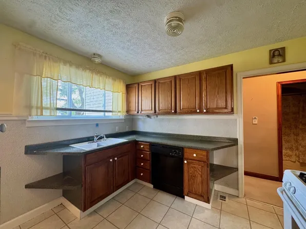 1710 Champion Ave, Columbus, OH 43212