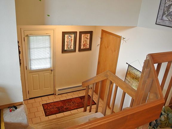 Unique entryway