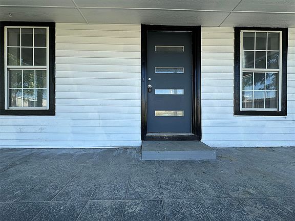 2nd image of 309 S Louisiana St