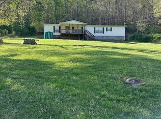 157 Sulaga Dr, Pennington Gap, VA 24277