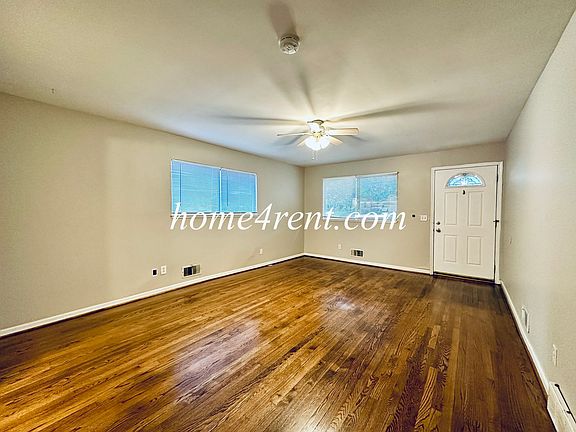 3rd image of 7831 Main St