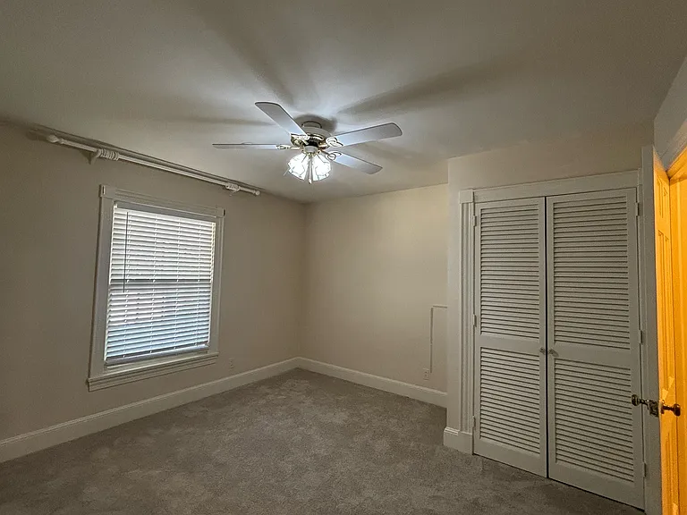 1513 Raeford Rd — Photo 18