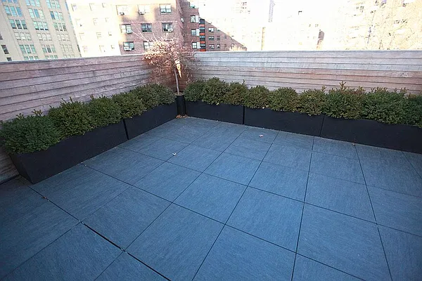 Rented by Keller Williams NYC | media 29