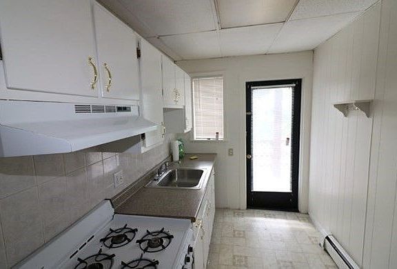 3rd image of 100 Quincy Ave APT 6
