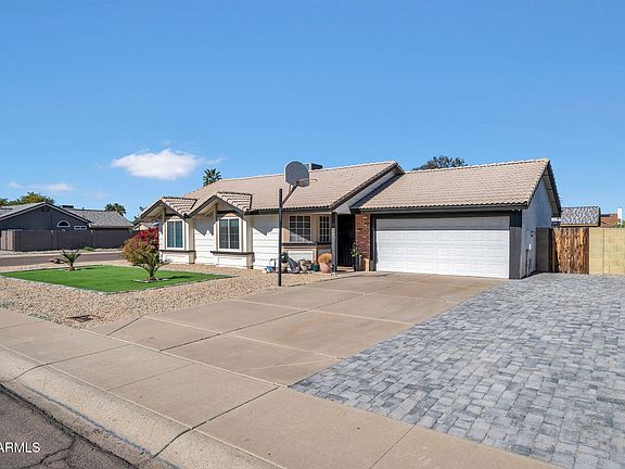 2nd image of 8044 W COLUMBINE Drive