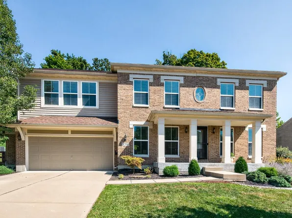 8708 Quietwood Ln, Cleves, OH 45002