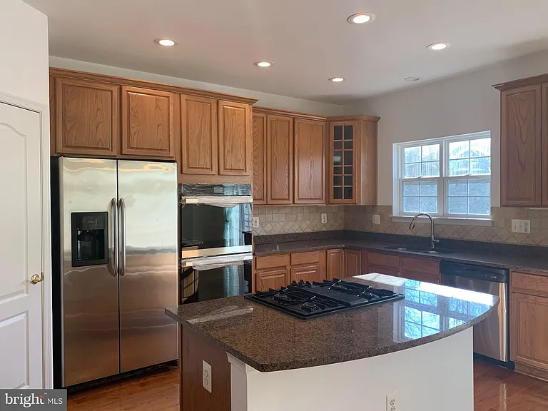 9793 Corbett Pl — Photo 2