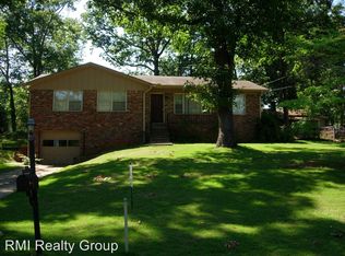 2304 Royal Knoll Ln, Birmingham, AL 35226