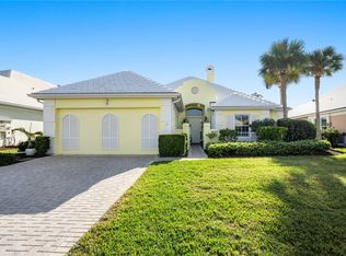 915 Saint James Ln, Vero Beach, FL 32967