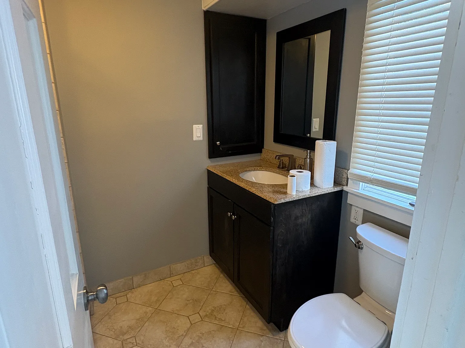 3 bed, 1500 sqft, $2,750 — Photo 3