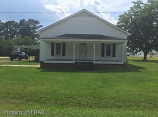 9463 Raleigh St, Linden, NC 28356