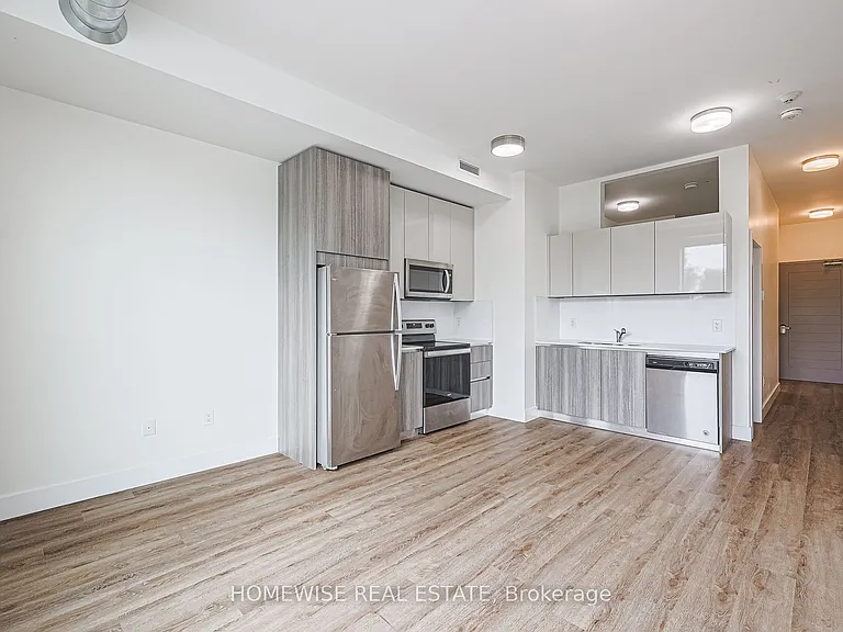 3020 Dundas St W #204 — Photo 3