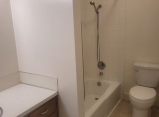 208 Main Ave N APT 7, North Bend, WA 98045