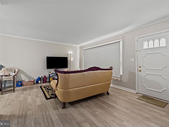 4th image of 2308 Hamiltowne Cir