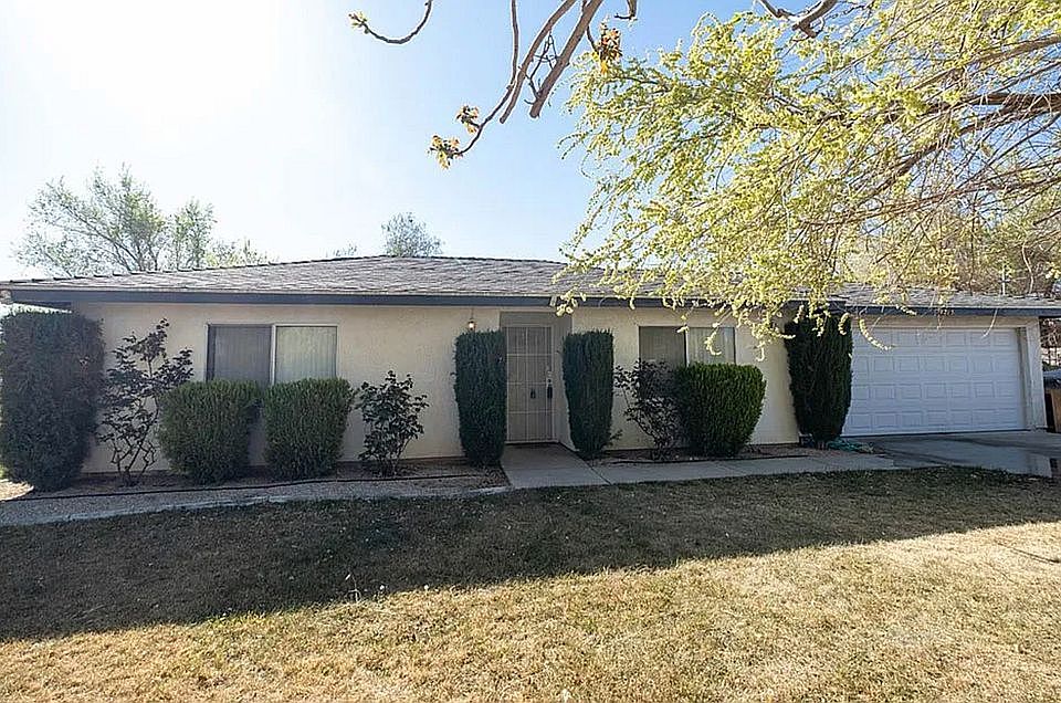 1st image of 9215 Manteca Ave