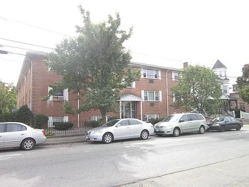 210 Charles St Photo 1
