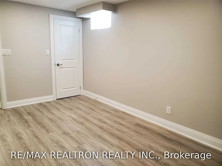 6 Lilley Ct #1 — Photo 4