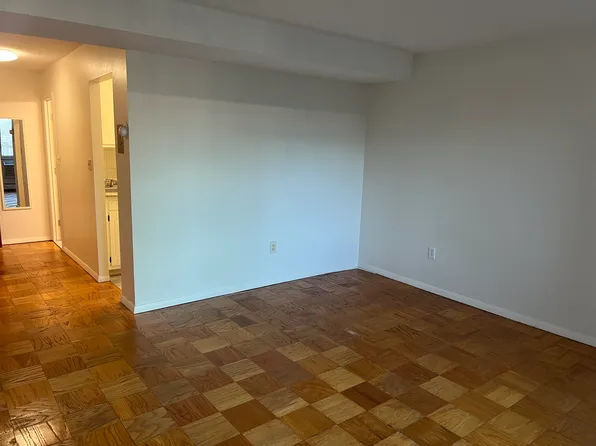 287 Harvard St APT 55, Cambridge, MA 02139