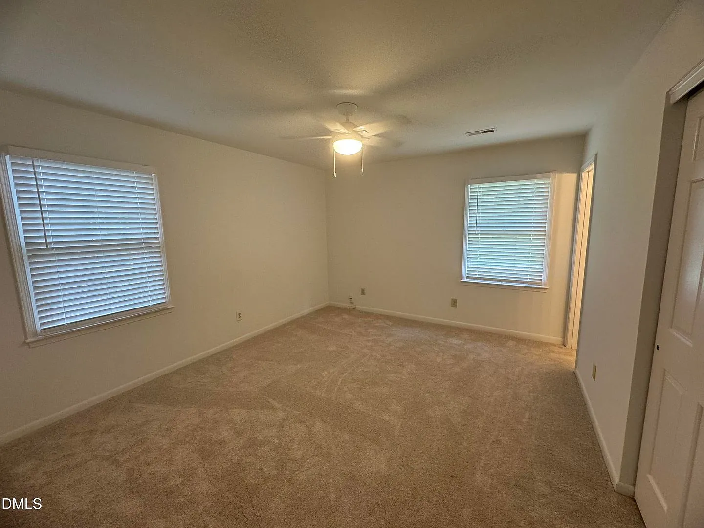 3516 Peach Haven Court — Photo 4