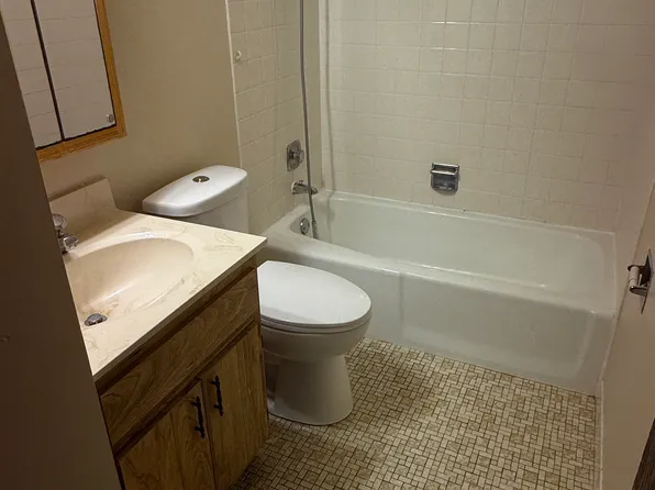 9925 Cordoba Ct #2, Orland Park, IL 60462